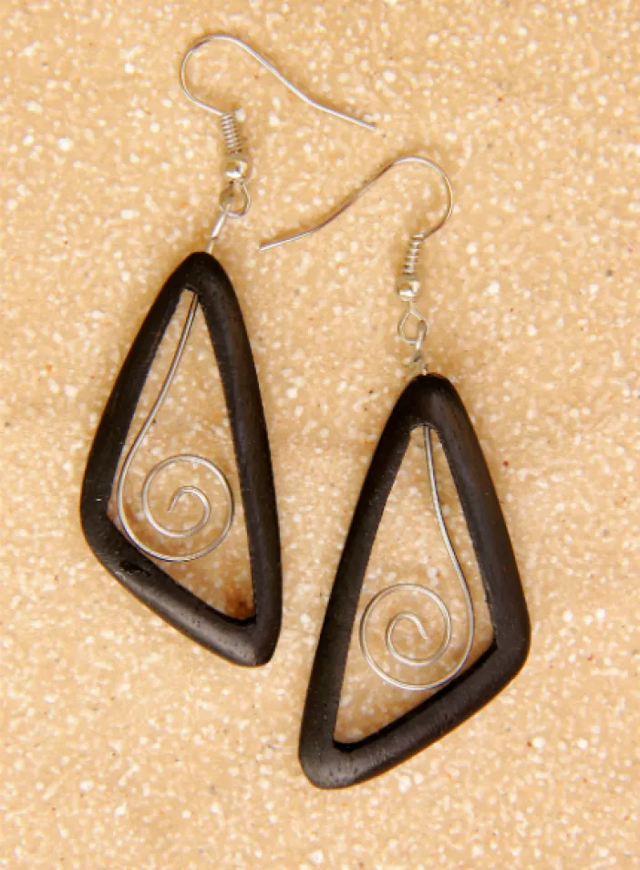 Dřevěné náušnice se spirálou  | PachaMama.cz