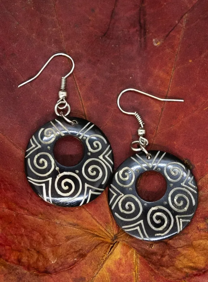 Kostěné náušnice "Luna Nera"  | PachaMama.cz