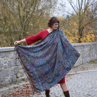 Sarong hnědý s velkými květy | PachaMama.cz