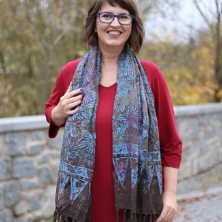 Sarong hnědý s velkými květy | PachaMama.cz