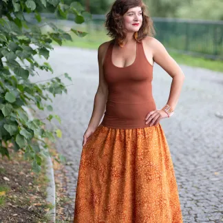 Tílko Lea s všitou braletkou, barva MOCHA | PachaMama.cz