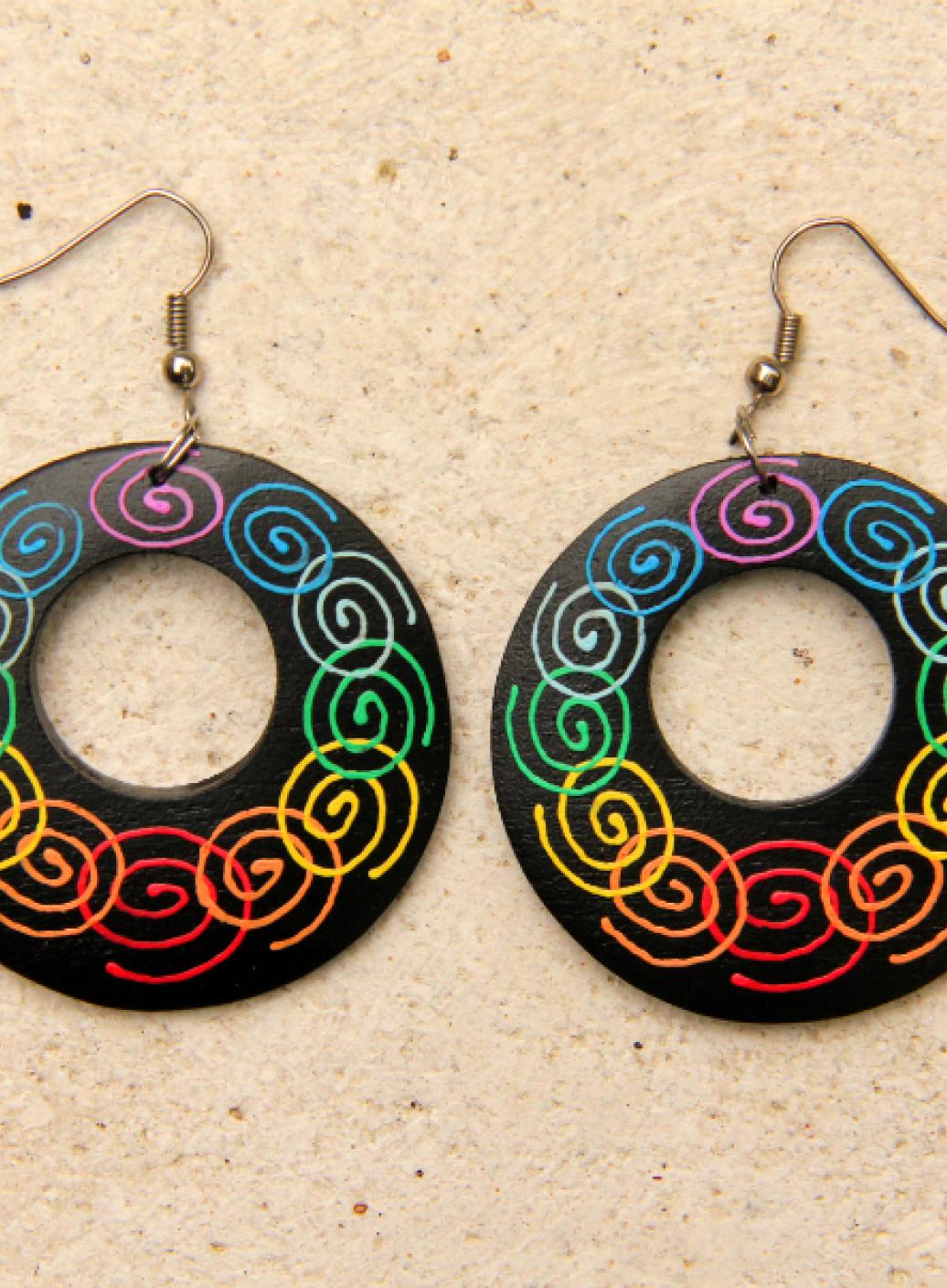 Dřevěné náušnice malované | PachaMama.cz