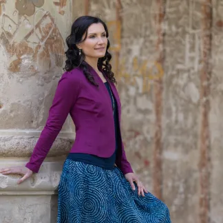 Maya – dámské sako s řaseným rukávem,fuchsiová barva | PachaMama.cz