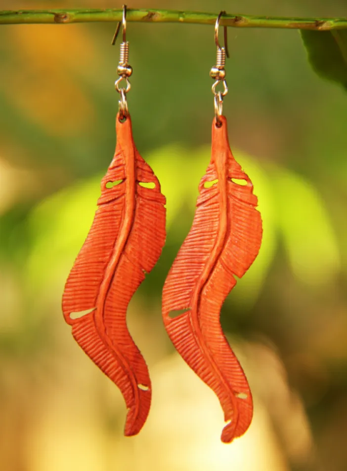 Originální dřevěné peříčkové náušnice | PachaMama.cz