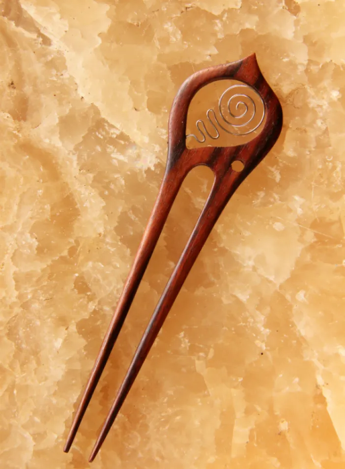 Jehlice dřevěná se spirálou | PachaMama.cz