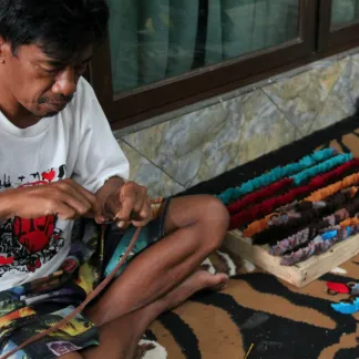 Střapcové náušnice, čokoládové | PachaMama.cz