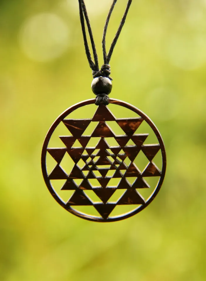Náhrdelník "Šrí Jantra" | PachaMama.cz