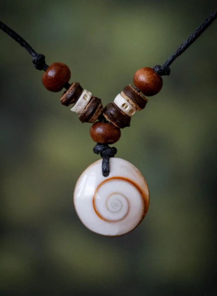 Perleťov&yacute; n&aacute;hrdeln&iacute;k Shiva eye | PachaMama.cz