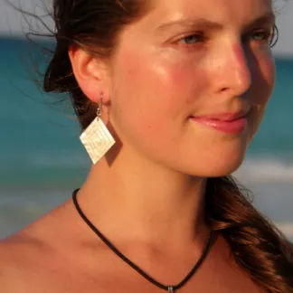 Náušnice a náhrdelník z perleti | PachaMama.cz