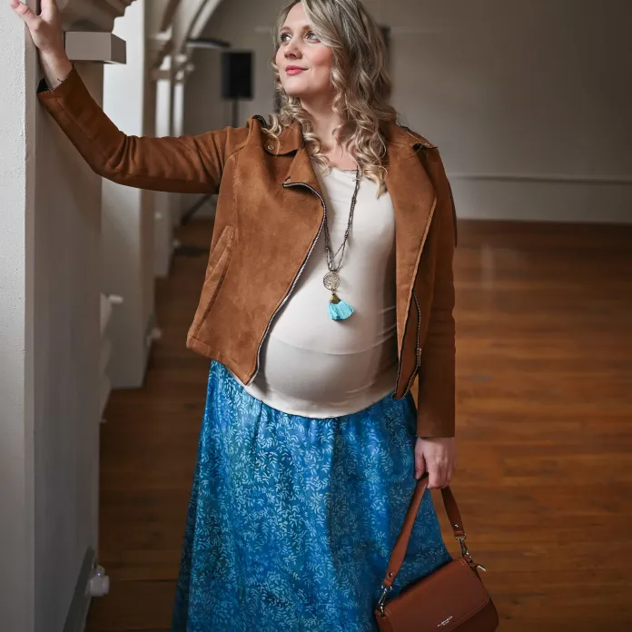 Jarní kolekce sukní : Barvy, které rozjasní váš šatník | PachaMama.cz