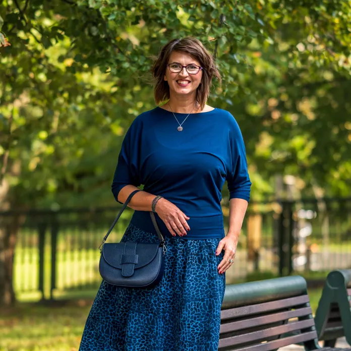 Navy – elegance, která zraje s námi | PachaMama.cz