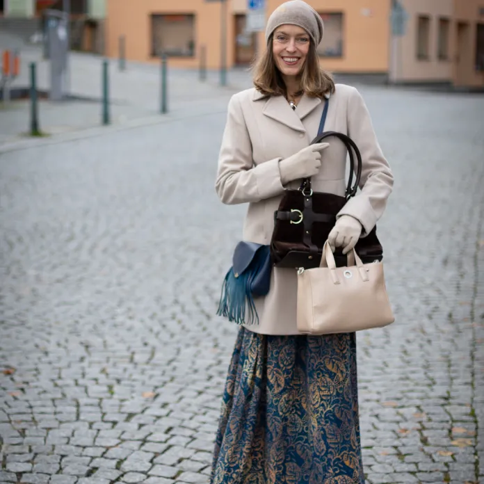 Jak sladit podzimní šatník s dlouhou sukní? | PachaMama.cz