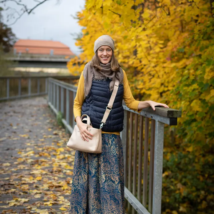 Jak sladit podzimní šatník s dlouhou sukní? | PachaMama.cz