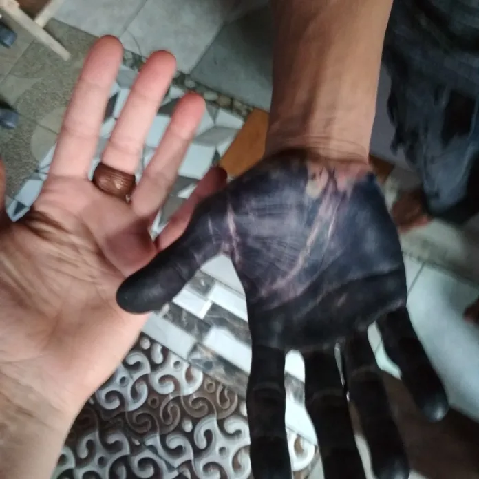 Indonéská batika z rukou mistra Aldima | PachaMama.cz