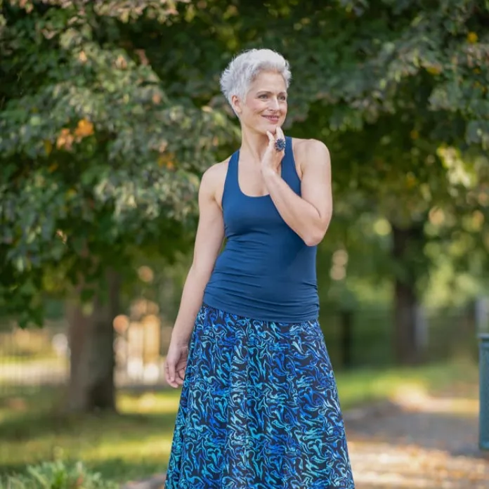 Navy – elegance, která zraje s námi | PachaMama.cz