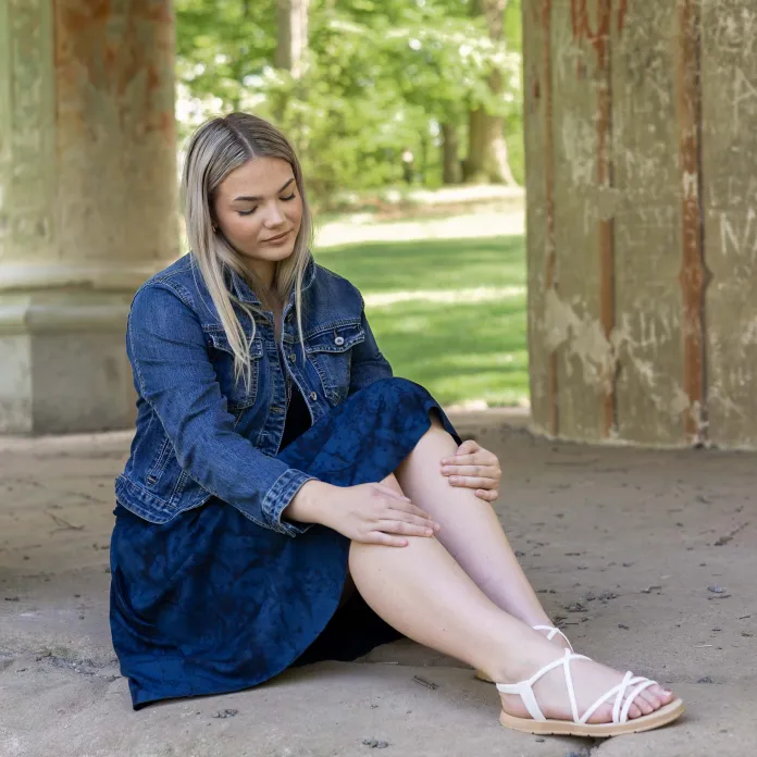 Navy – elegance, která zraje s námi | PachaMama.cz