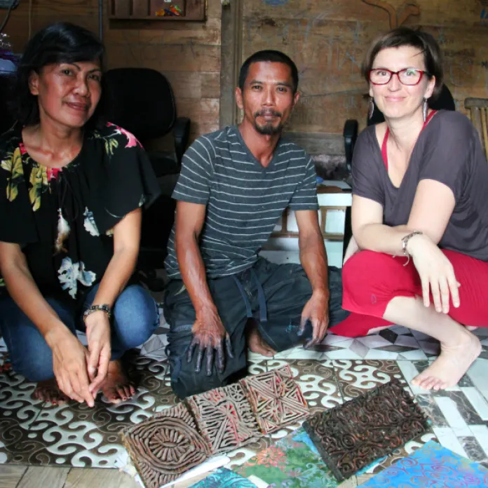 Indonéská batika z rukou mistra Aldima | PachaMama.cz