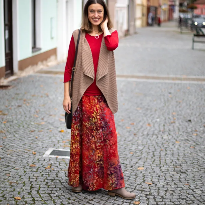 Jak sladit podzimní šatník s dlouhou sukní? | PachaMama.cz