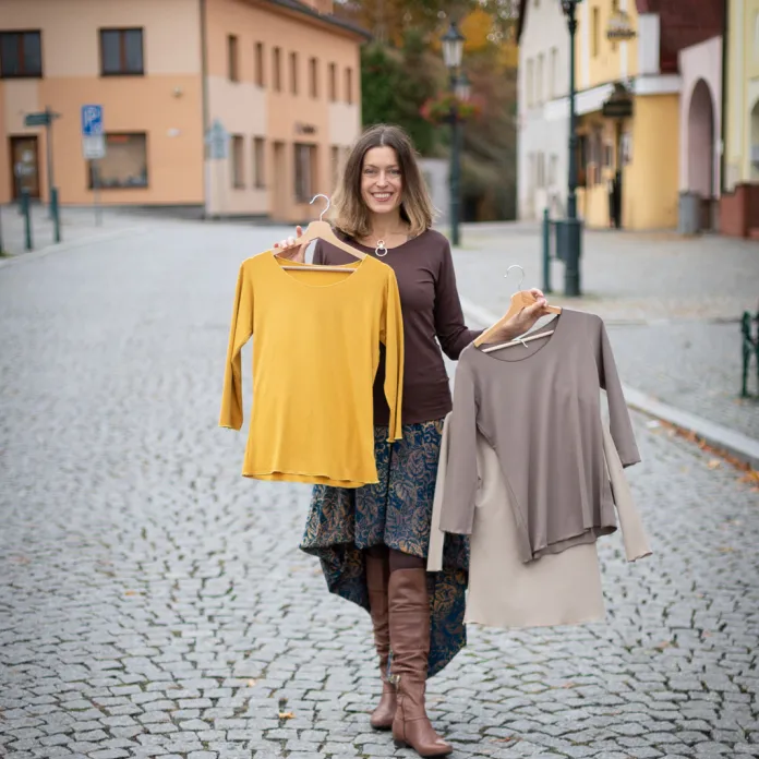 Jak sladit podzimní šatník s dlouhou sukní? | PachaMama.cz